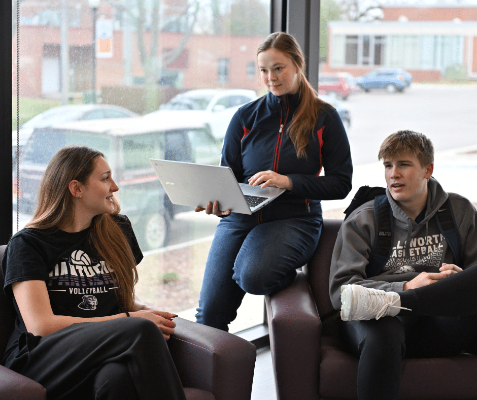 Ellsworth-Students-Housing-Lloyd